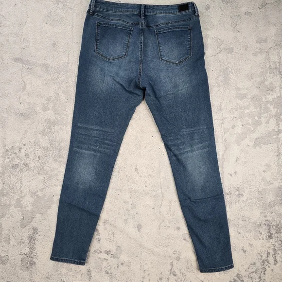Simple Society Blue Denim Jeans - Picture 4 of 10